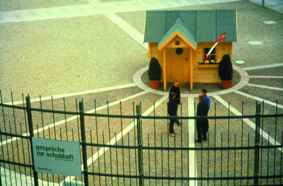 WochenKlausur, Improving Conditions in Deportation Detention, 1996